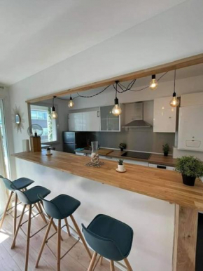 Spacious Chic Parisian House - Paris à porte - Metro 14 - 1 minute walking to subway